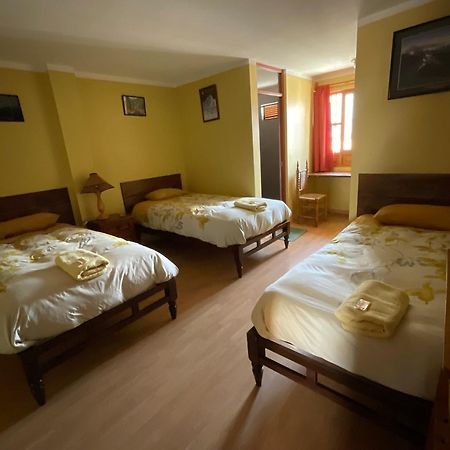 La Casa De Zarela Hotel อัวรัซ ภายนอก รูปภาพ